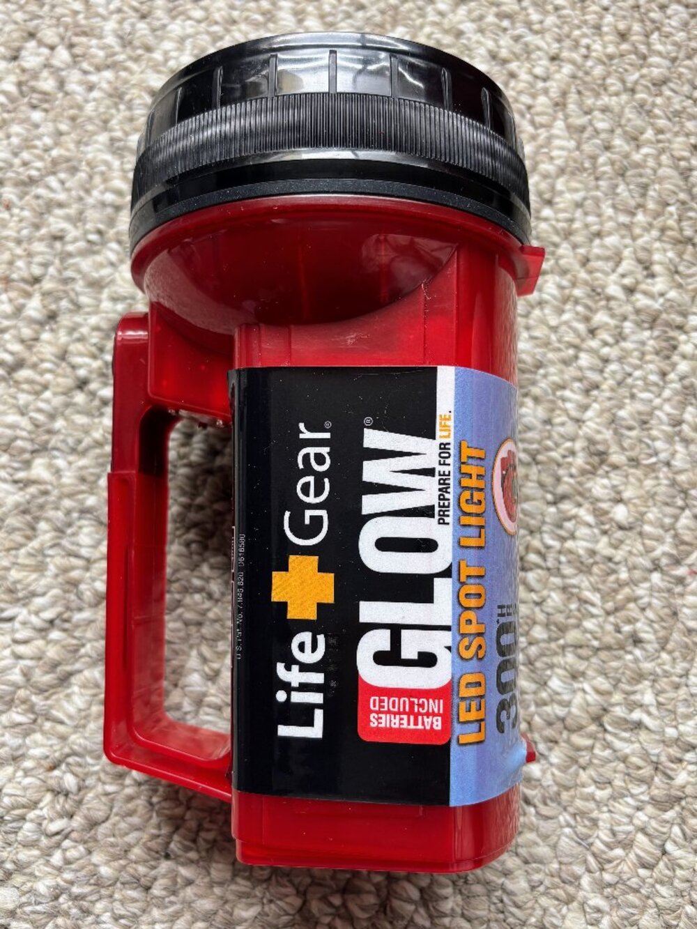 Life Gear LG114 Red Glow LED Spotlight-Flashlight-Emergency Flasher *Needs 4 AA*
